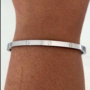 Screw Bracelet Small Model Stainless Steel.